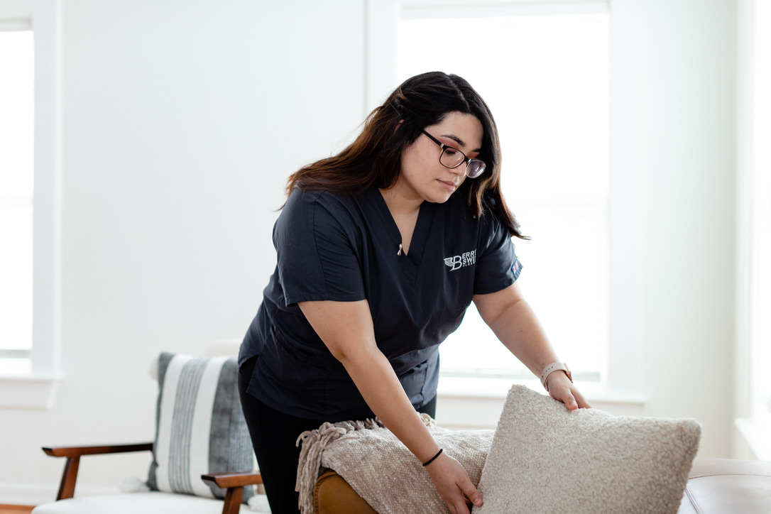 Berry Swift cleaning professional